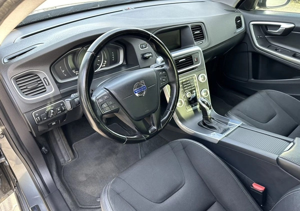 Volvo S60 cena 55000 przebieg: 208240, rok produkcji 2016 z Płock małe 781